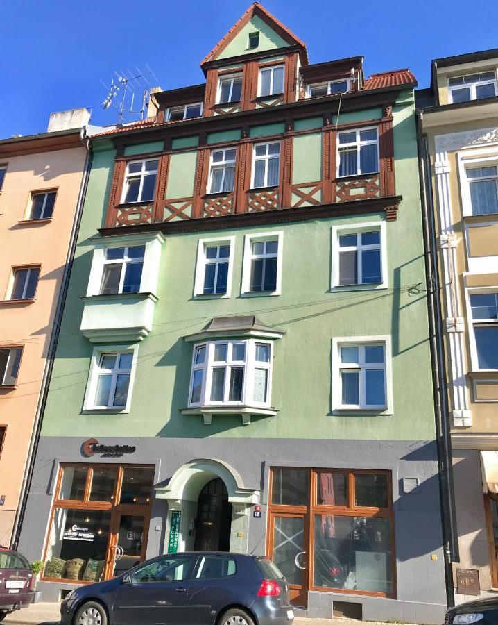Pension Majovka Cheb Exteriör bild